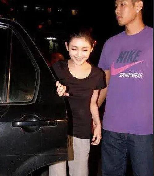 陈建州爆料大s拥抱视频,温馨瞬间引发网友热议