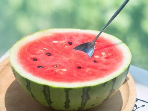 西瓜吃瓜爆料大全网站视频污,视频污背后的真相与反思  第2张