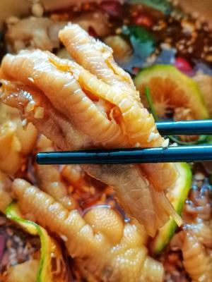 爆料无骨鸡爪视频大全集,美味诱惑，轻松享用的美食攻略  第3张