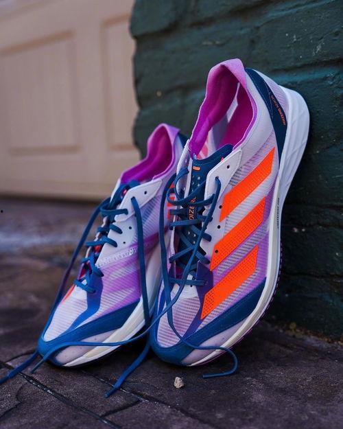 最新跑鞋爆料视频大全集,揭秘最新跑鞋爆料视频大全集