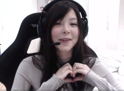 百万女粉丝爆料视频网,爆款视频背后的秘密  第3张