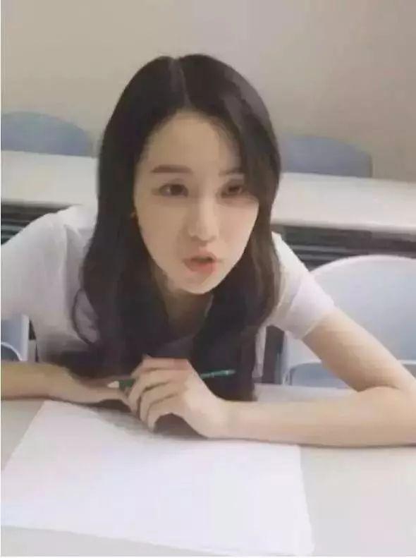 最新爆料陈都灵视频,镜头下的她，美得让人心动