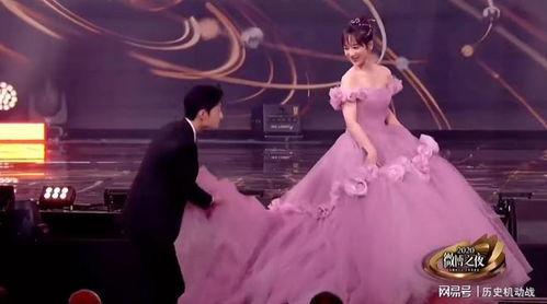 娱乐大v爆料杨紫李现,娱乐圈新CP甜蜜来袭！